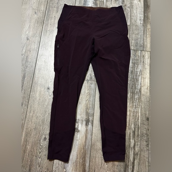Mountain Hardwear Deep purple Wine colored Leggings - Picture 2 of 7